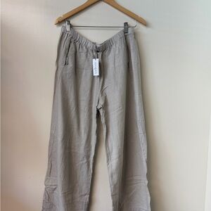 Velvet by Graham & Spencer Light Gray Pants